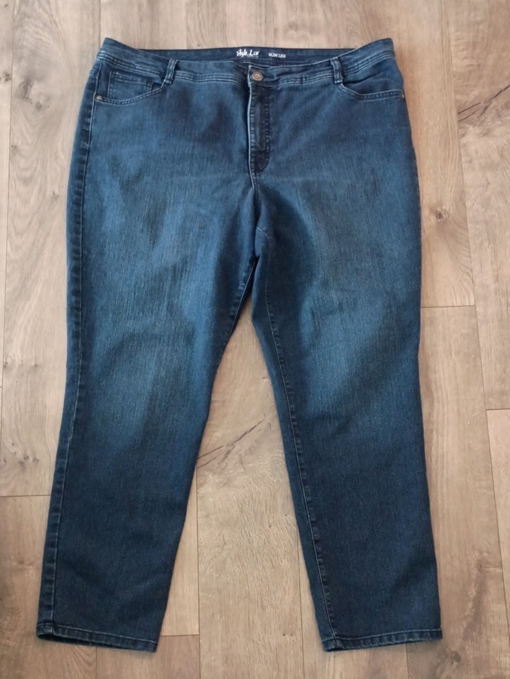 Style & Co. Straight Slim Leg Women’s Jeans 20W
